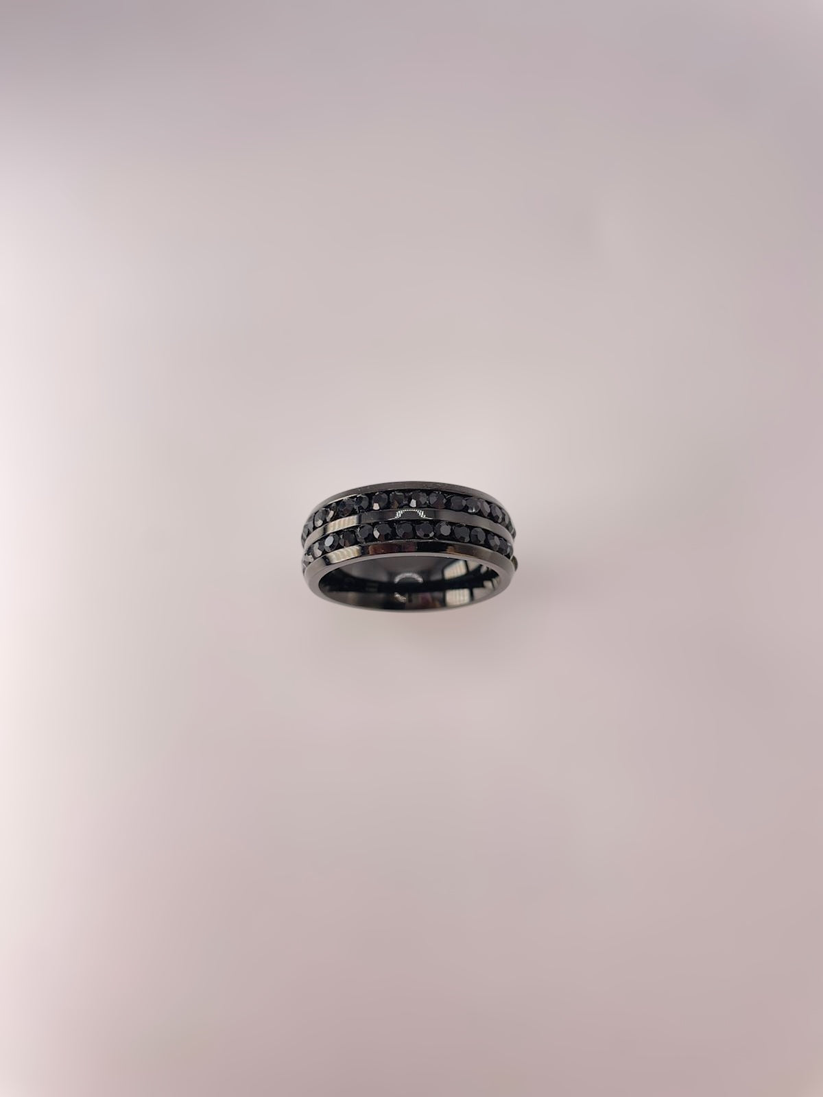 Iced Gemstone Ring (Black)