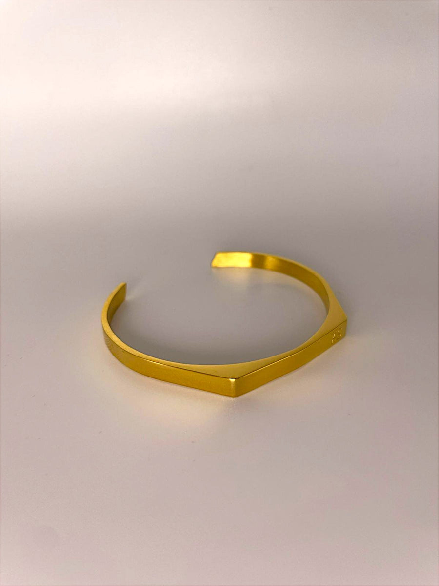 Apex Cuff (Gold)