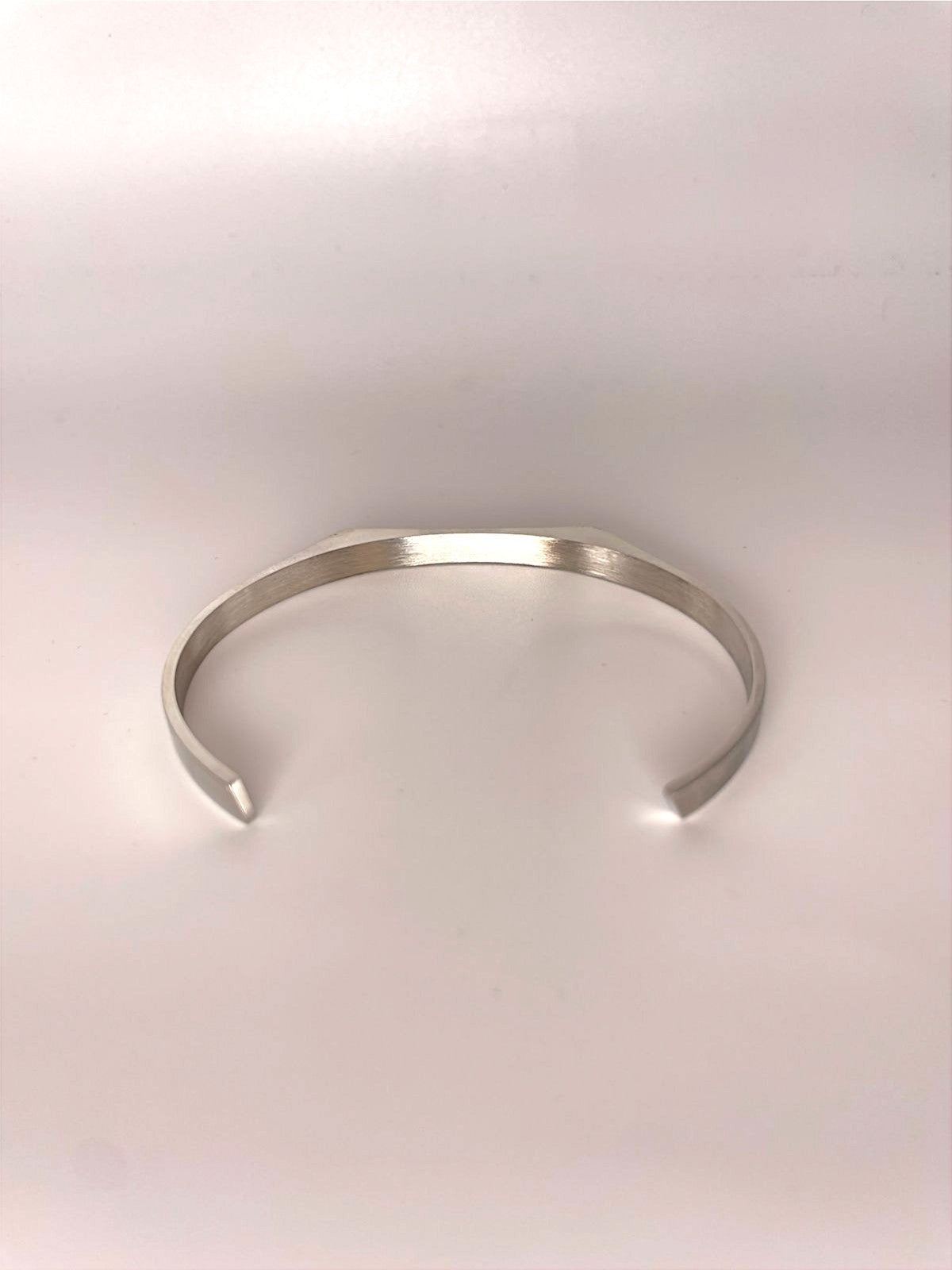 Apex Cuff (Silver)